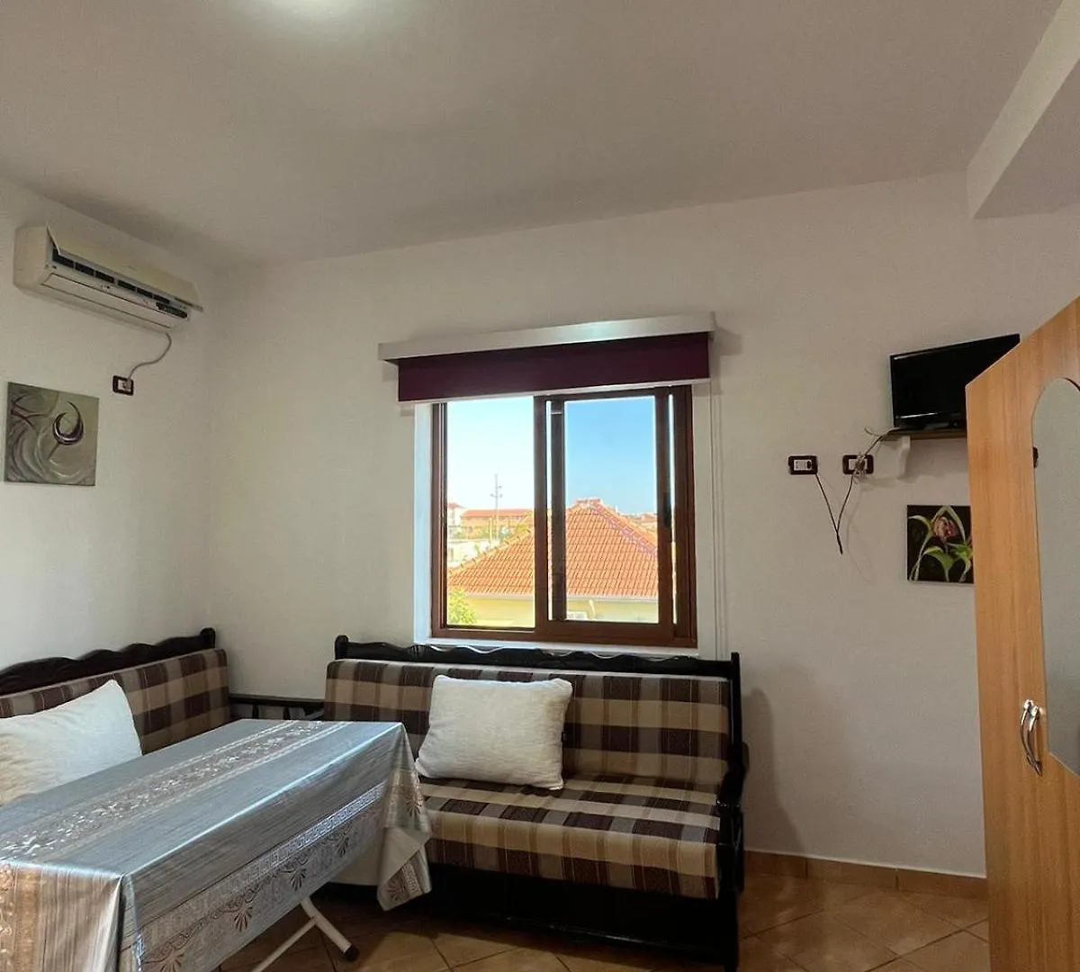Residence Domus Aurea Velipojë Hotel apartamentowy